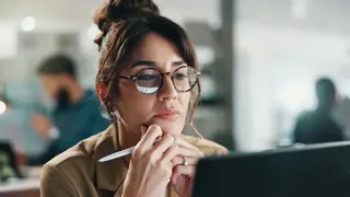 بهینه‌سازی برای موتورهای هوش مصنوعی (GEO) یک فریب است: فرصت واقعی سئو در کجاست؟